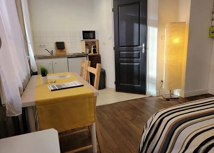 1 Du Temple Hyper Centre *